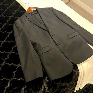 EXPRESS Suit! Size 42 skinny fit